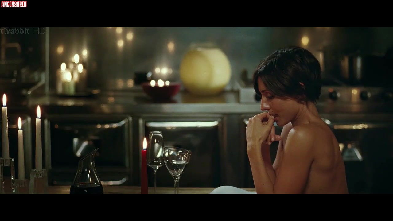 Ambra Angiolini – Immaturi Il viaggio