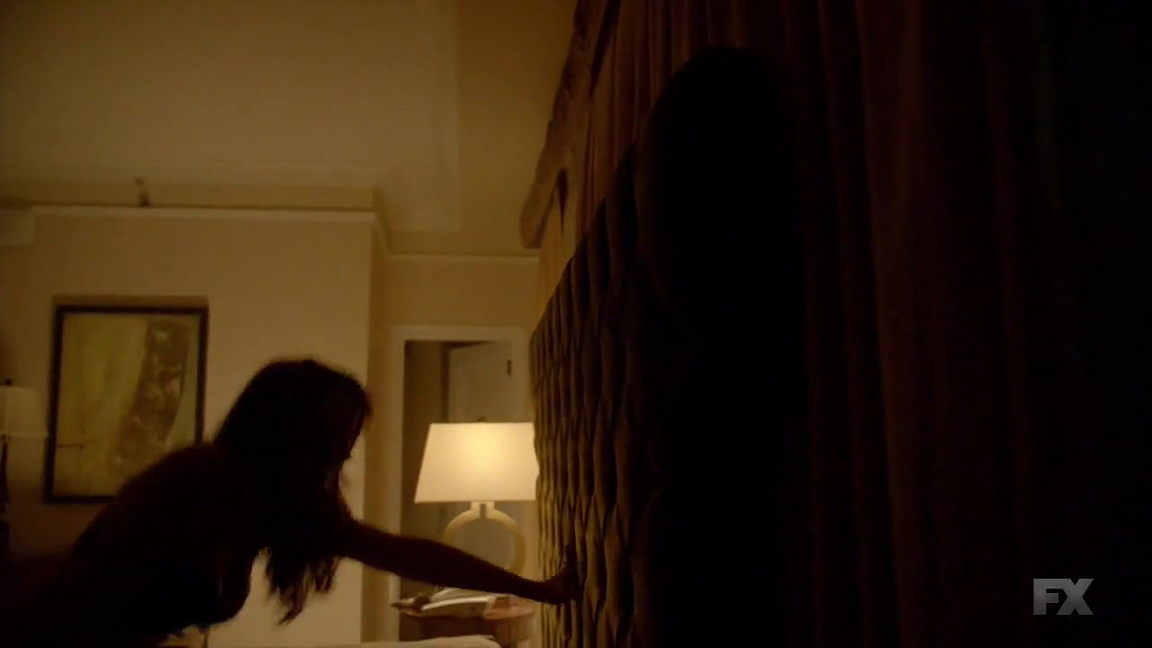 America Olivo – The Strain