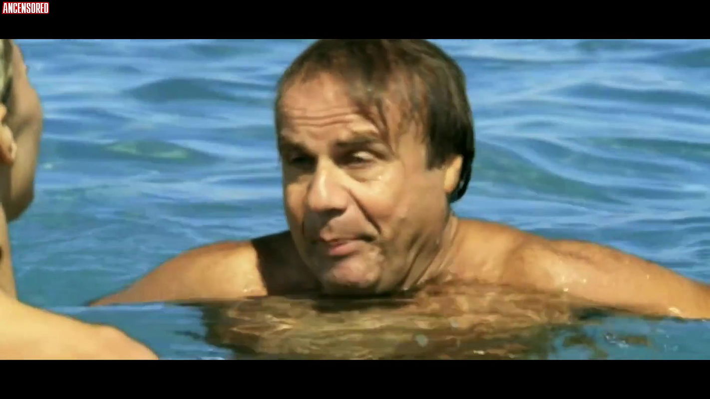 ami chorlton – operazione vacanze