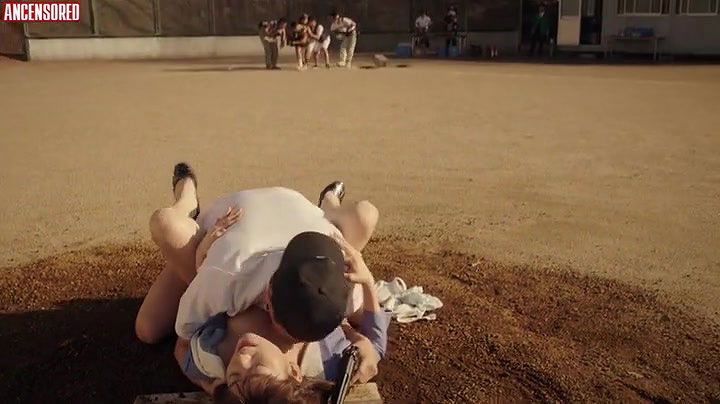 ami tomite – the naked director