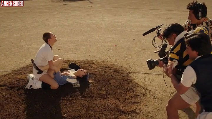 ami tomite – the naked director