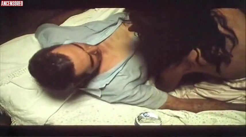 Amparo Mu – Los Invitados