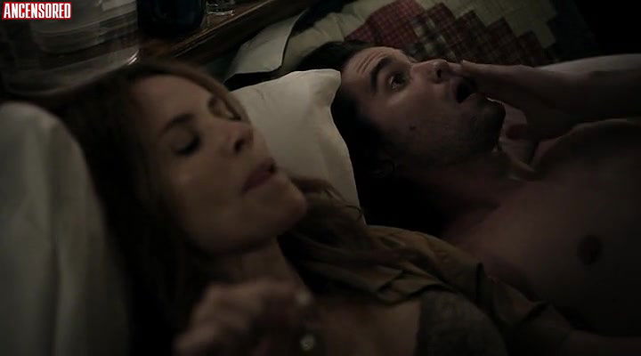 Amy Brenneman – tell me your secrets