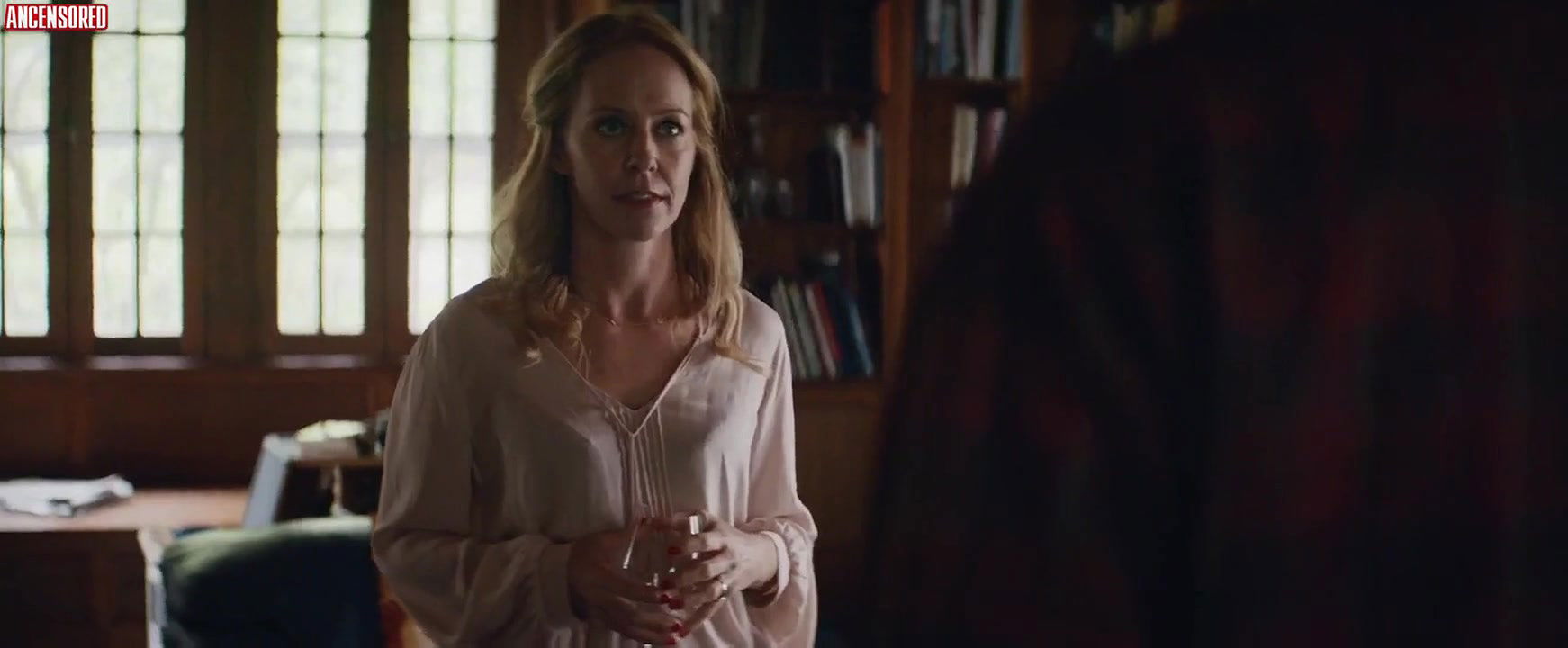 Amy Hargreaves – paint