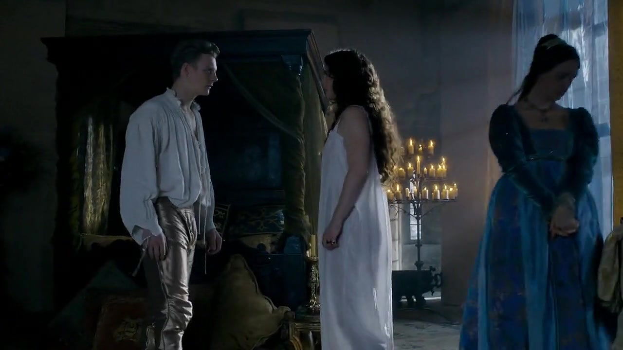 Amy Manson – the white princess