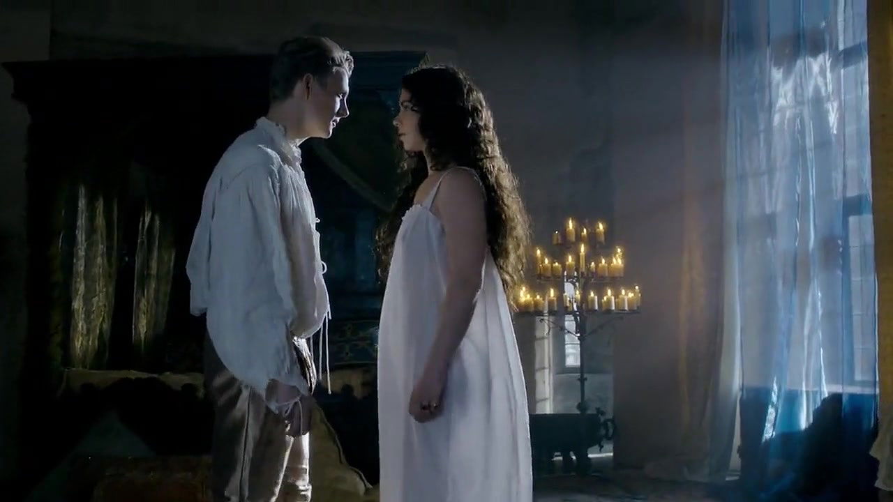 Amy Manson – the white princess