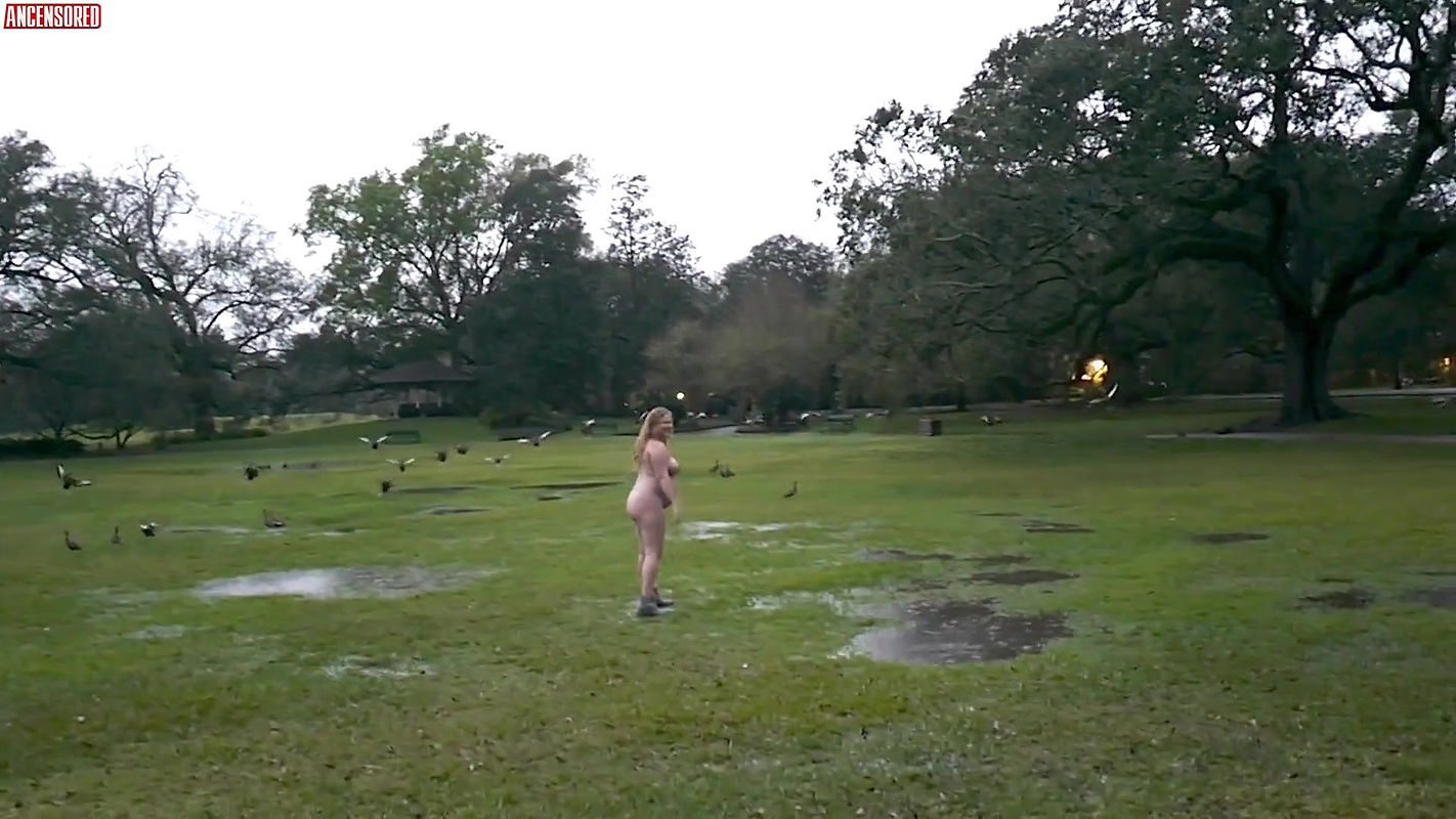 Amy Schumer – expecting amy