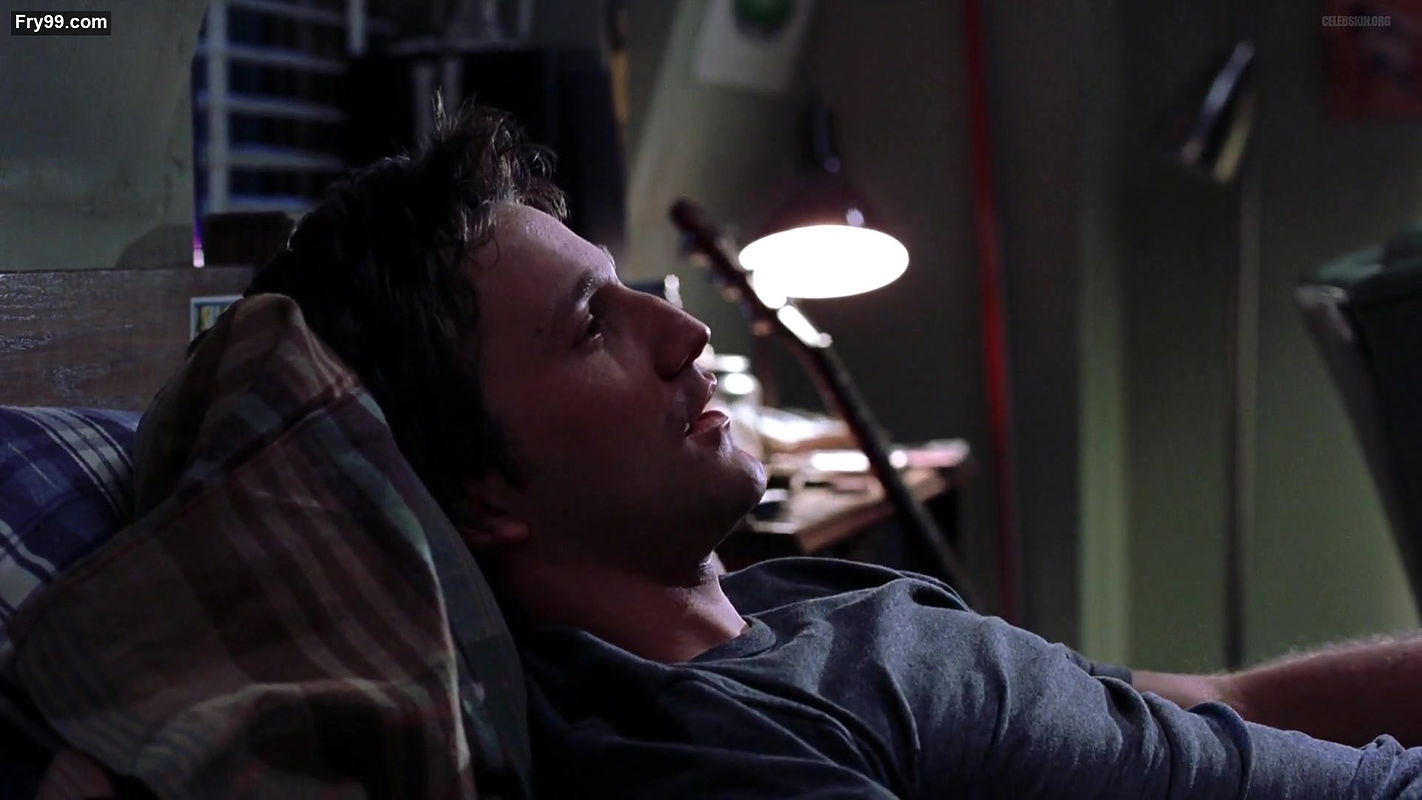 Amy Smart – Road Trip