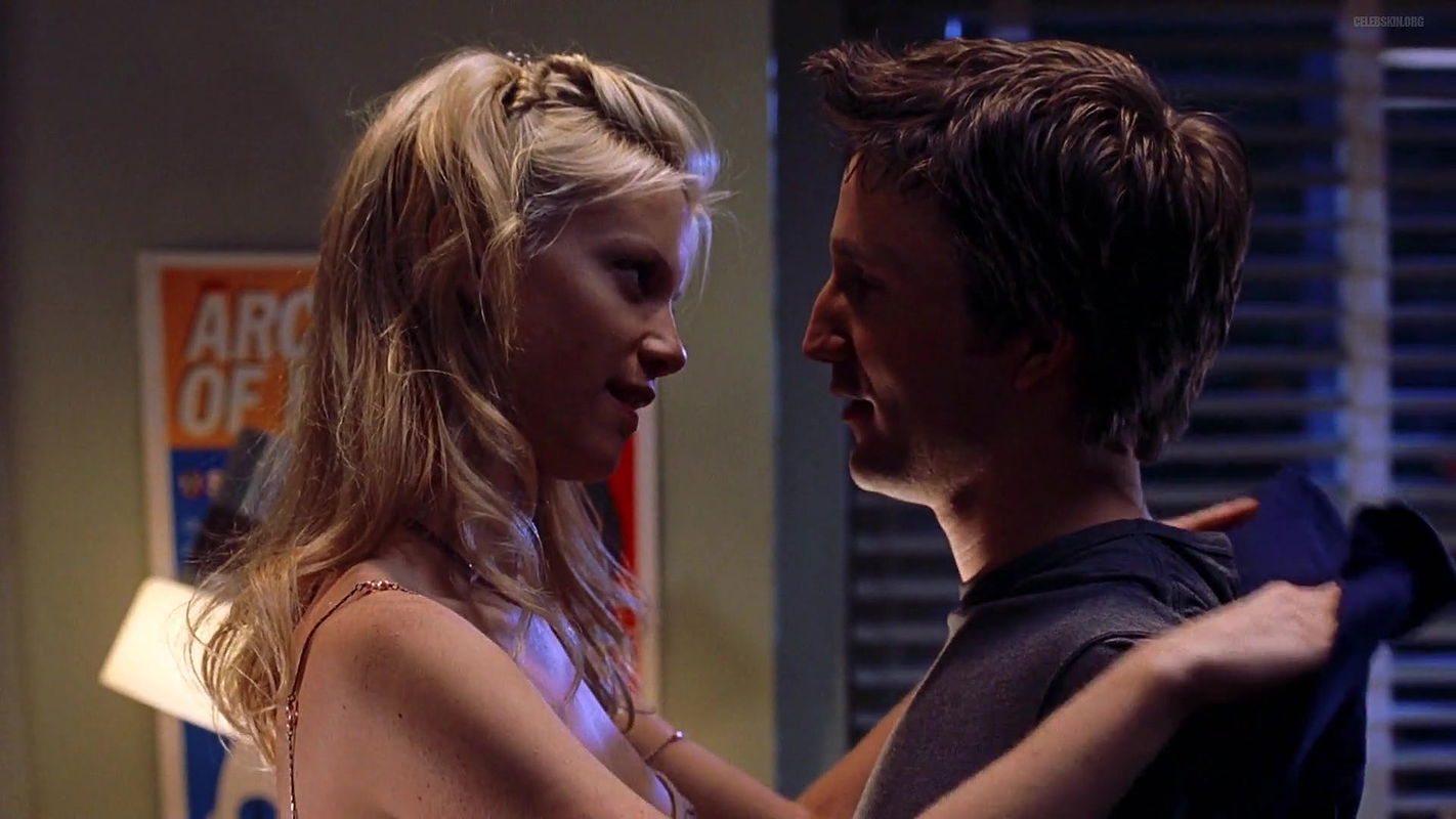 Amy Smart – Road Trip