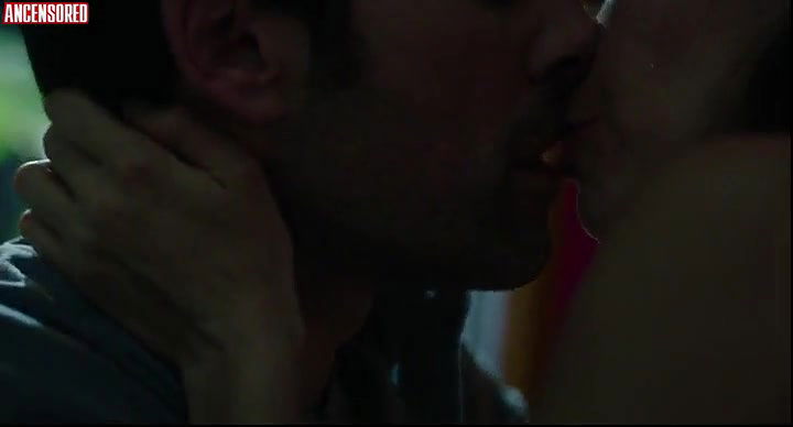 Ana Claudia Talanc – american curious