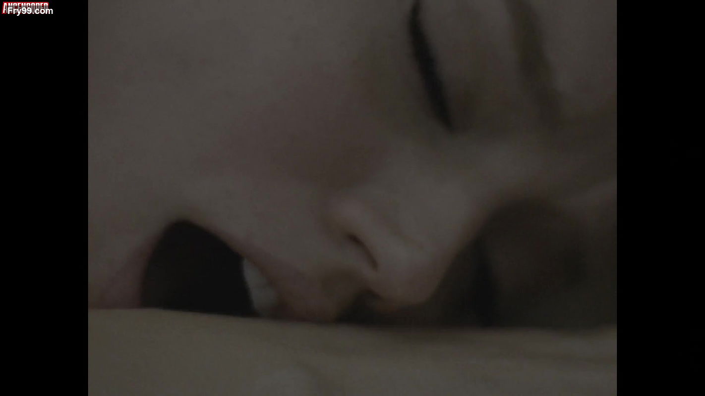 Ana de Armas – blonde ii