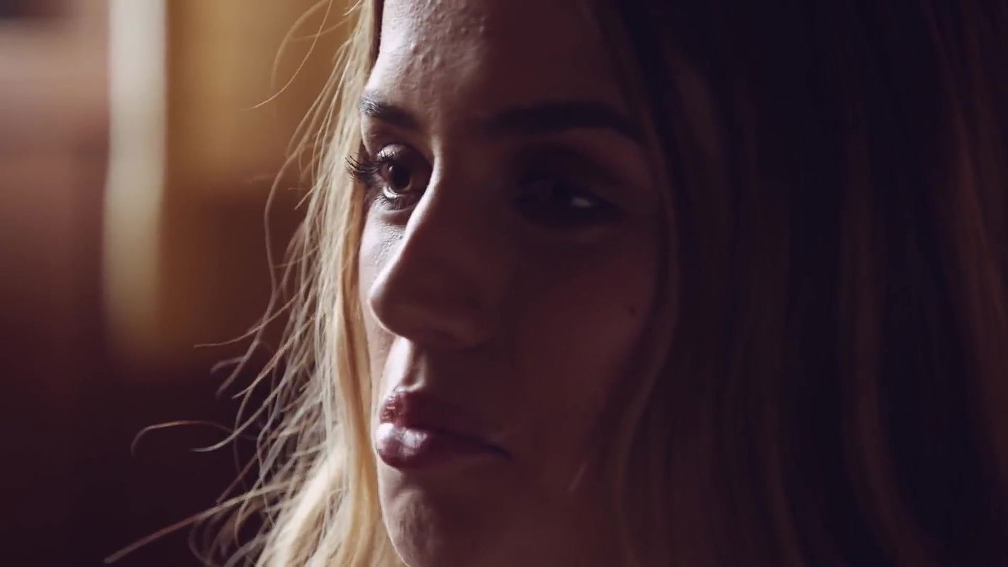 Ana de Armas – GQ Behind the Scenes