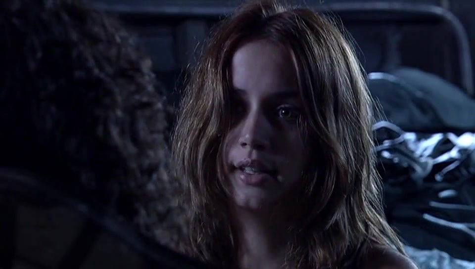 Ana de Armas – Madrigal