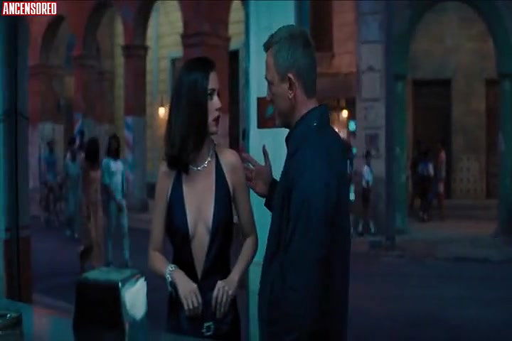 Ana de Armas – no time to die