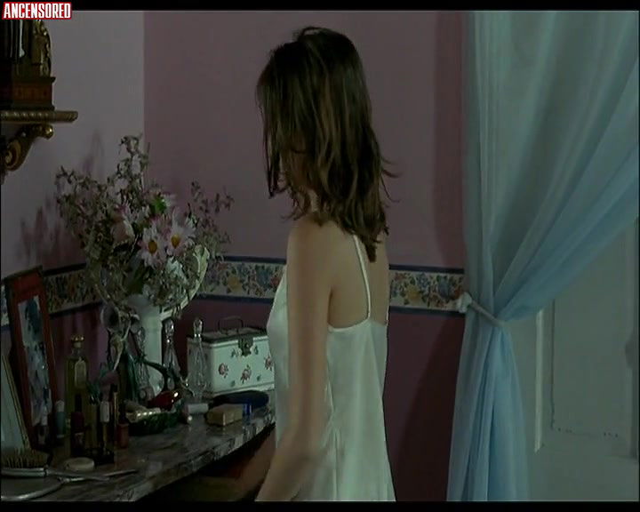 Ana de Armas – Una rosa de Francia