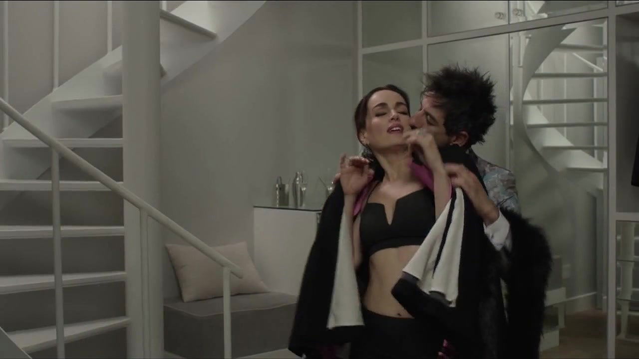 Ana de la Reguera – macho