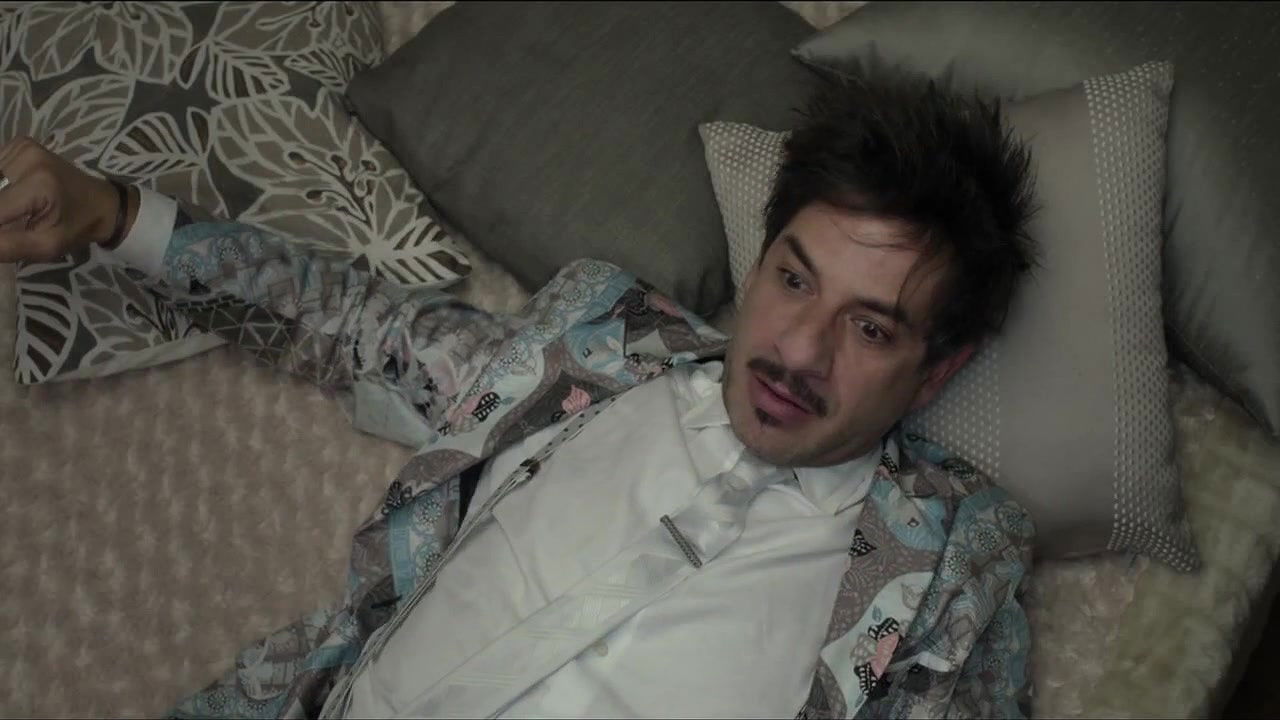 Ana de la Reguera – macho