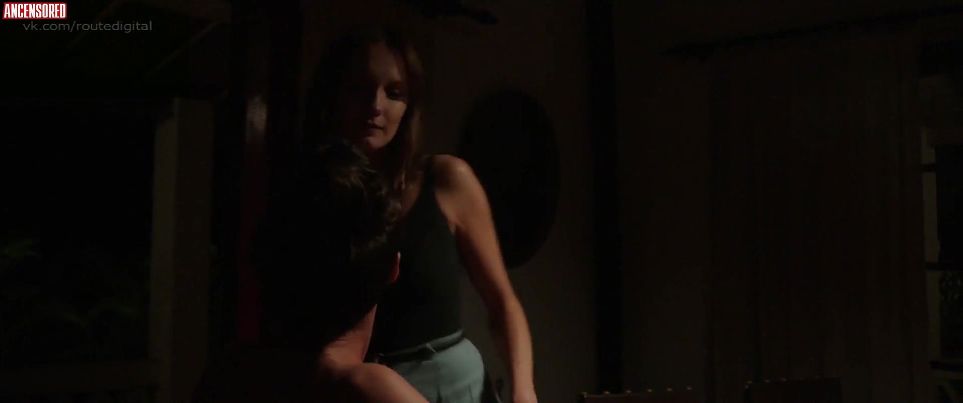 Ana Girardot – sunbeat