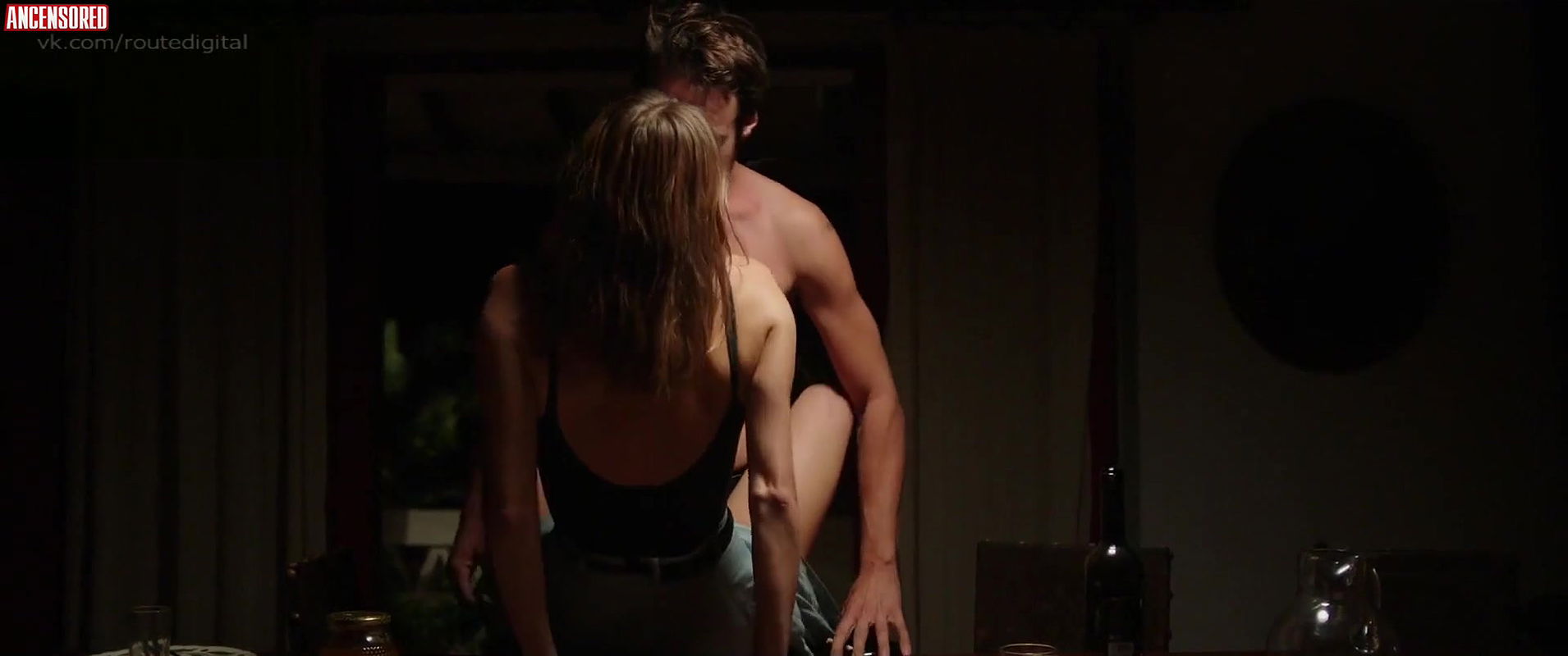 Ana Girardot – sunbeat