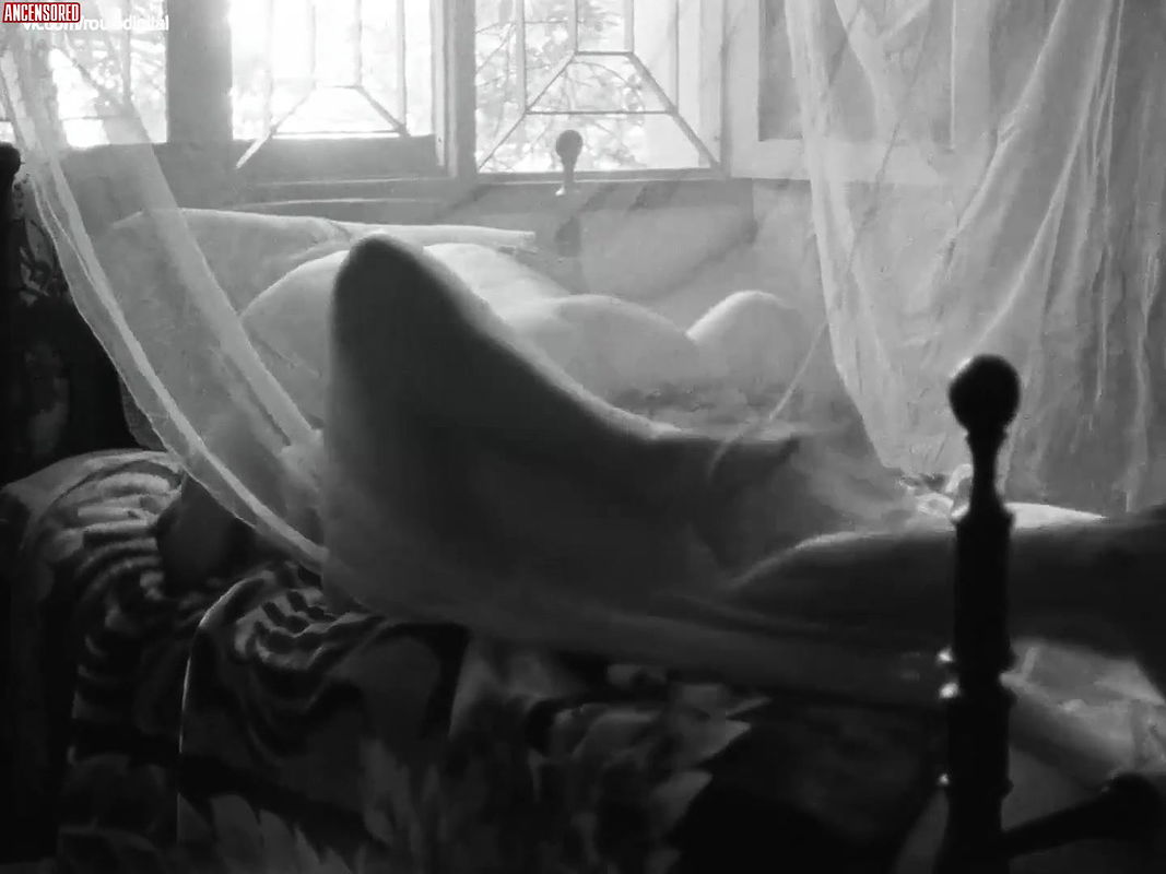 Ana Moreira – Tabou