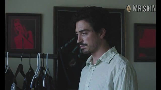 Analeigh Tipton – between us