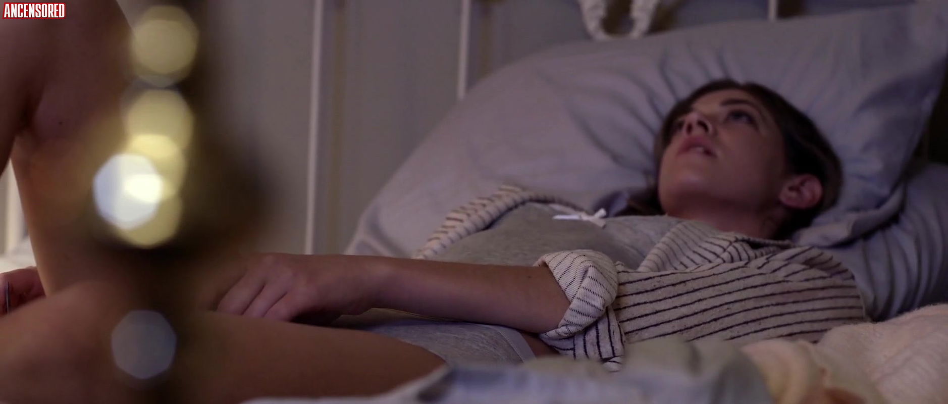 Analeigh Tipton – broken star