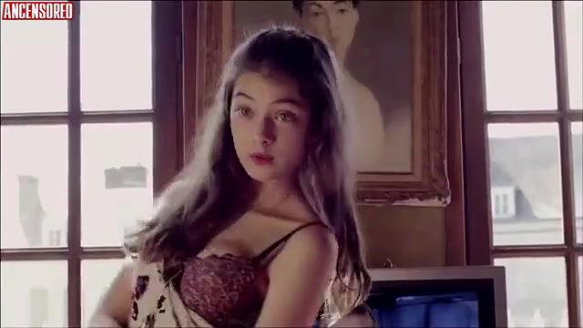 anamaria vartolomei – c comme couteau