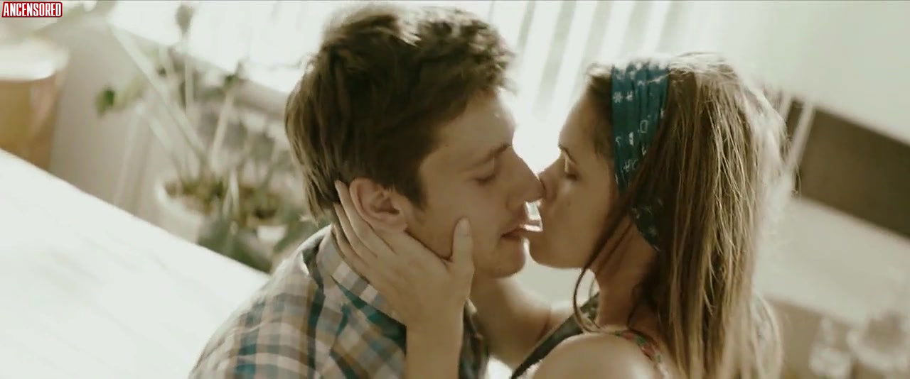 anastasiya dyachuk – vhodya v dom oglyanis