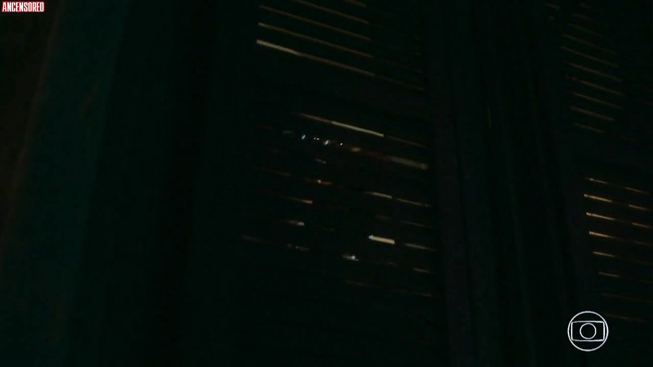 Andrea Beltrao – cidade proibida