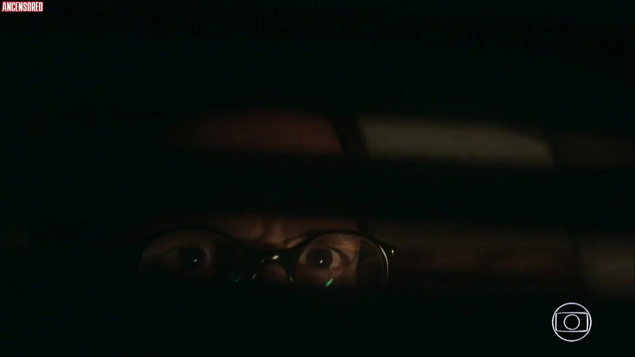 Andrea Beltrao – cidade proibida