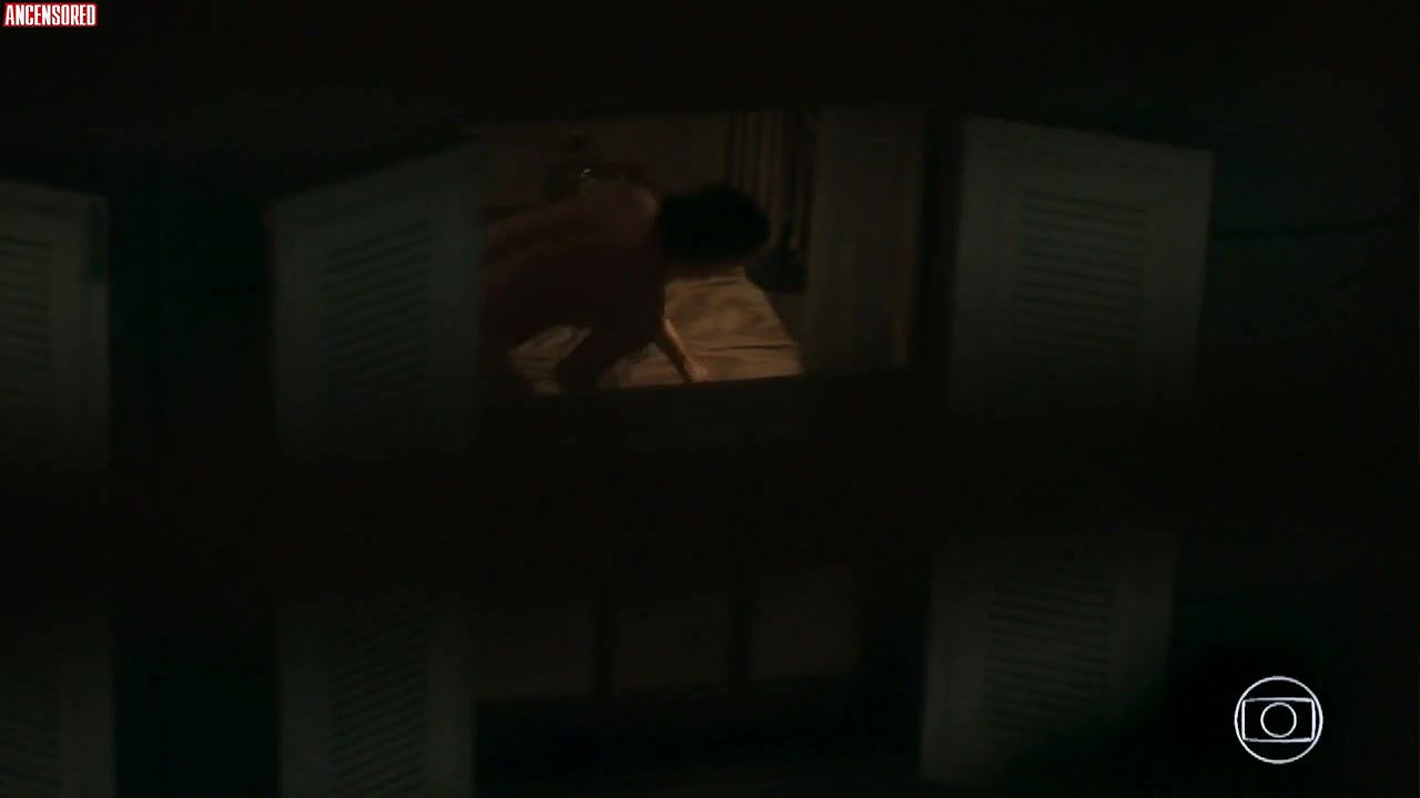 Andrea Beltrao – cidade proibida