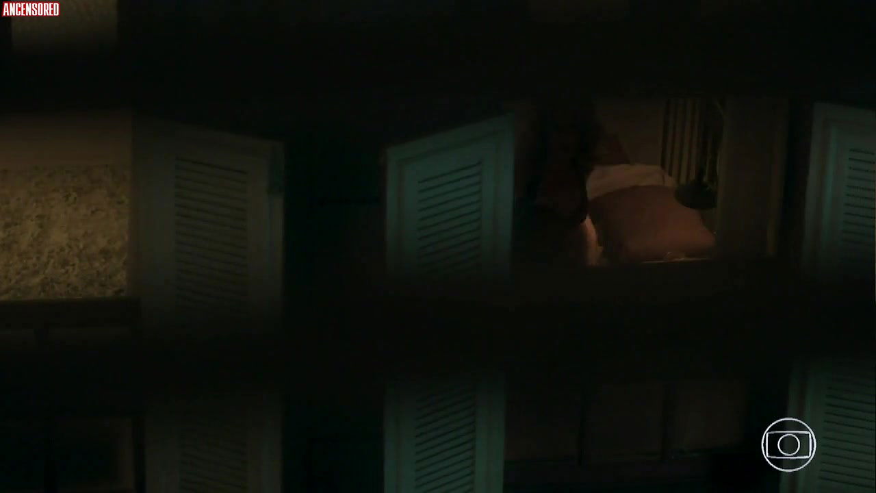 Andrea Beltrao – cidade proibida