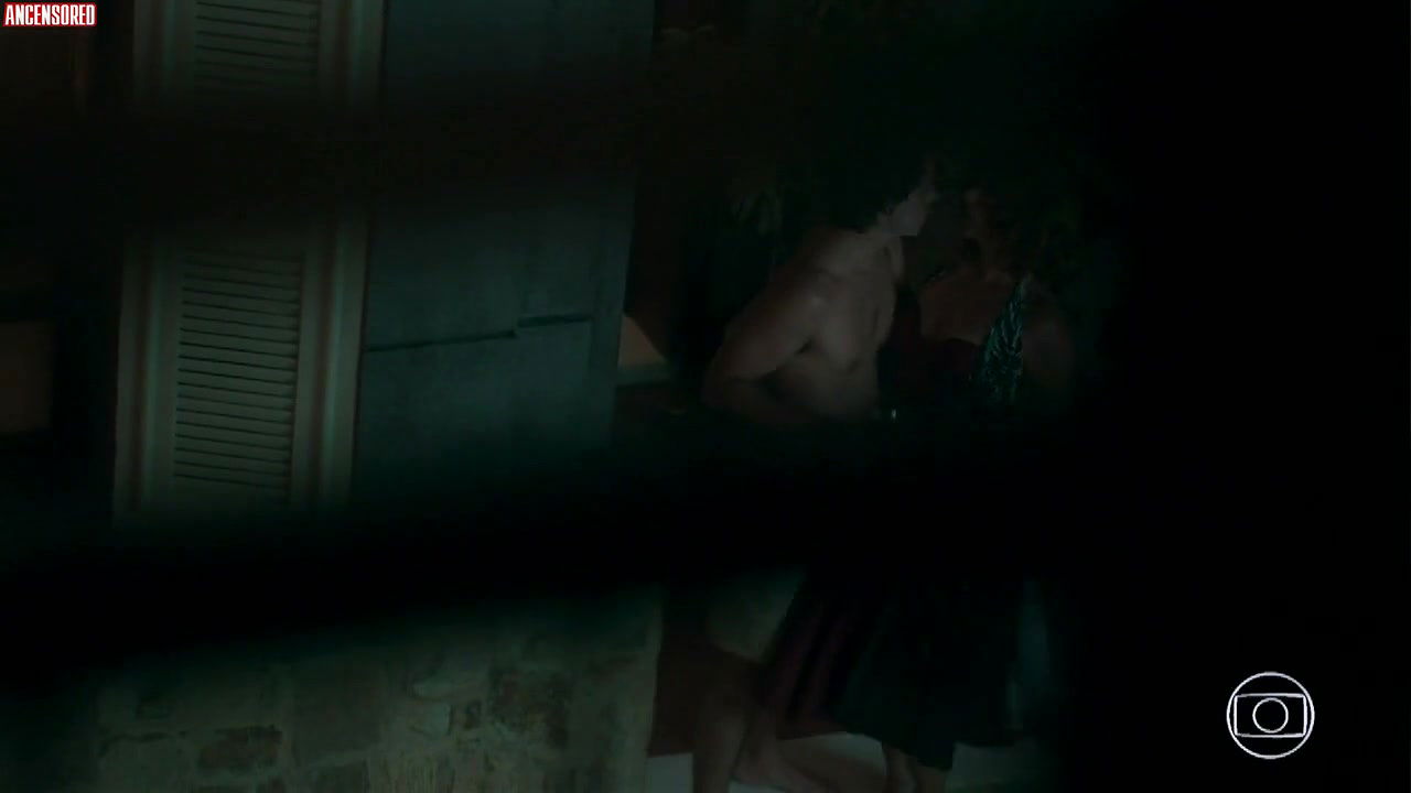 Andrea Beltrao – cidade proibida