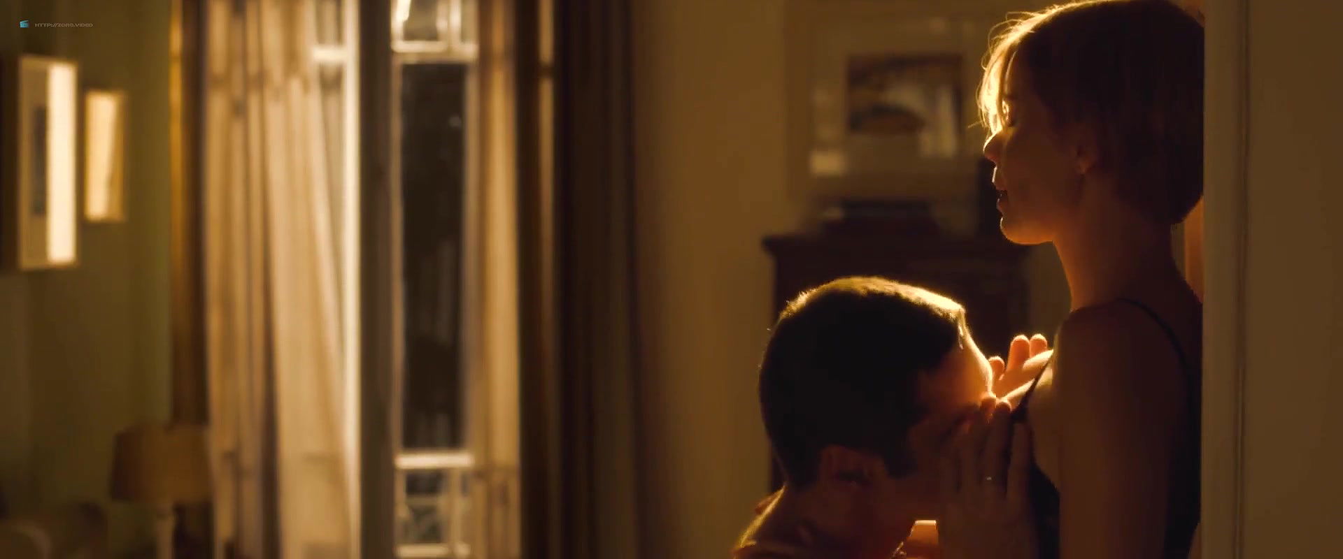 Andrea Osv – worlds apart