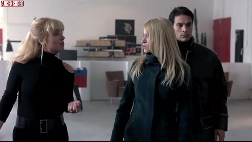 Anette Dawn – 8MM 2