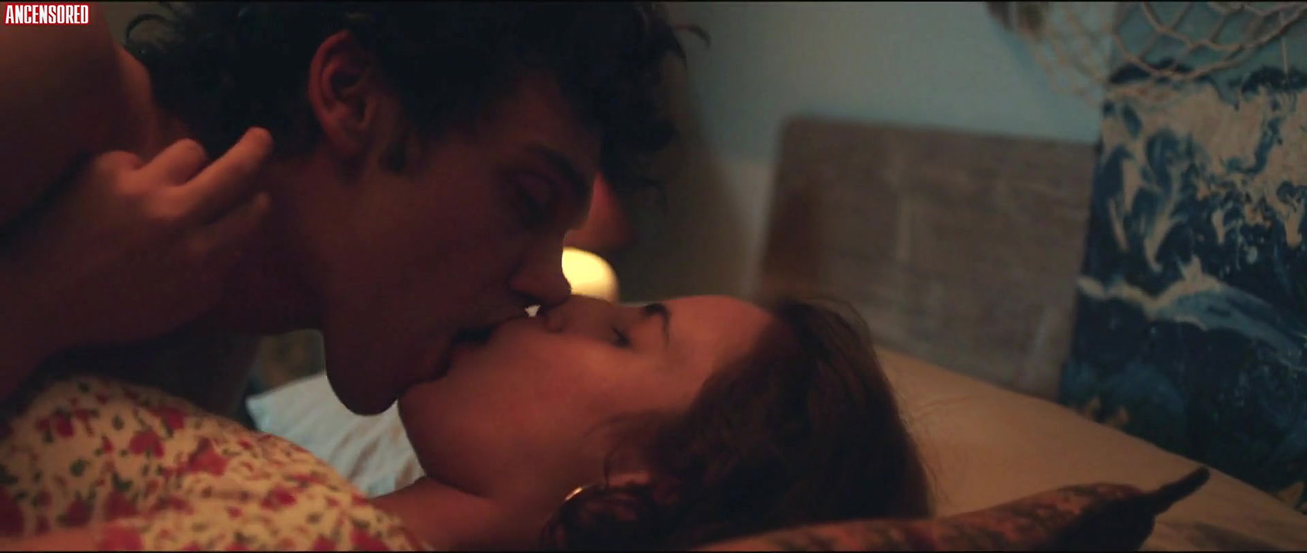 ngela curri – at night by the sea