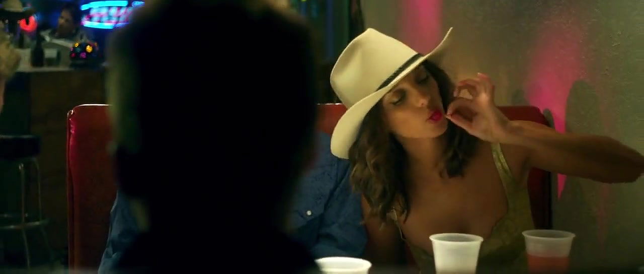 Angela Sarafyan – mercury plains