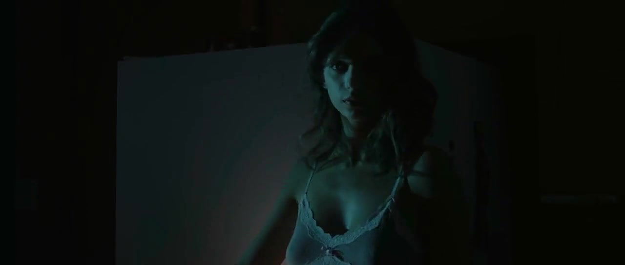 Angela Sarafyan – mercury plains