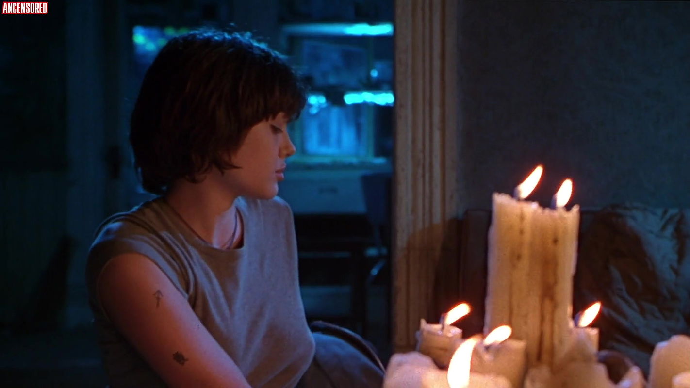 Angelina Jolie – Foxfire