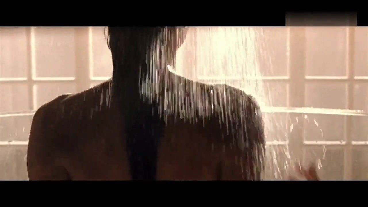 Angelina Jolie – Lara Croft Tomb Raider