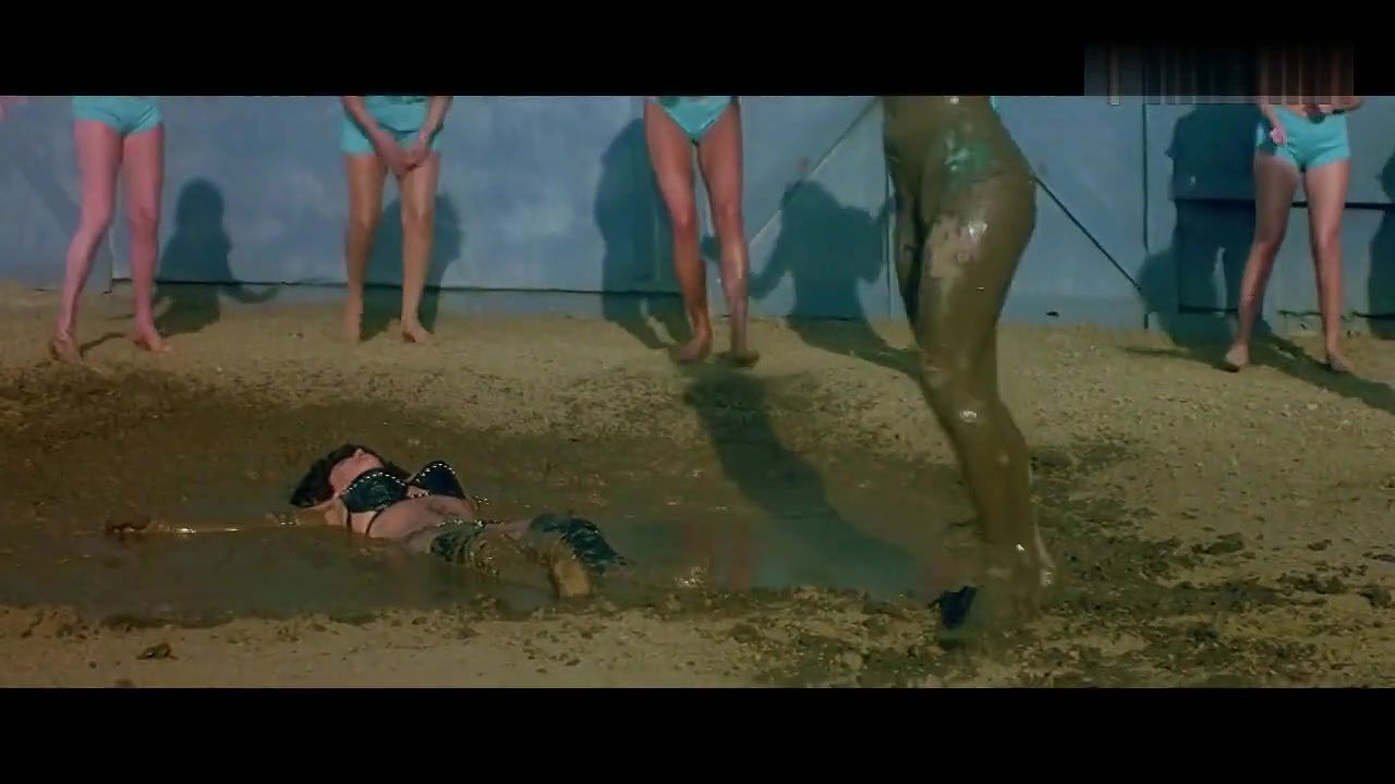 Angelique Pettyjohn – The Lost Empire