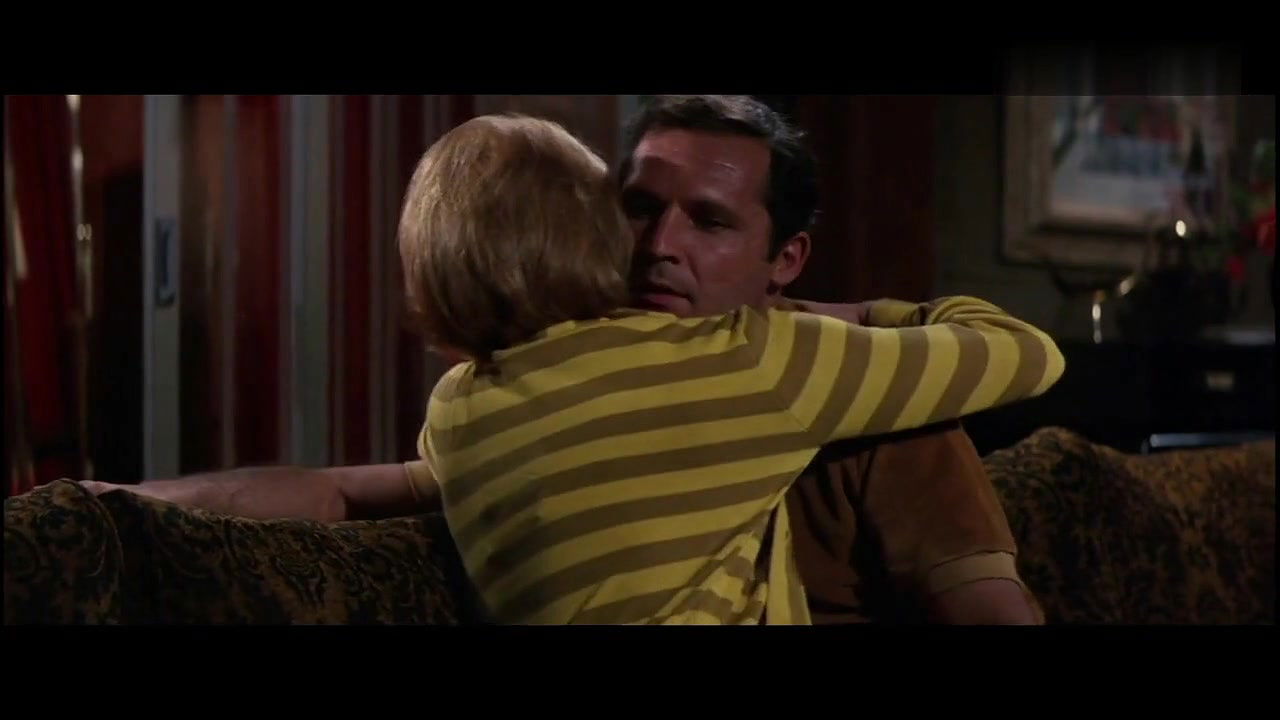 Angie Dickinson – Point Blank