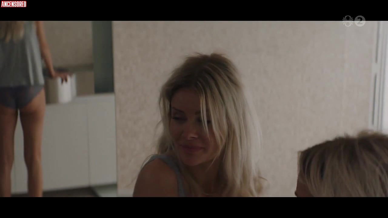 Anita Briem – the minister