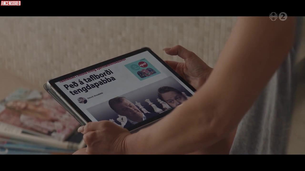 Anita Briem – the minister