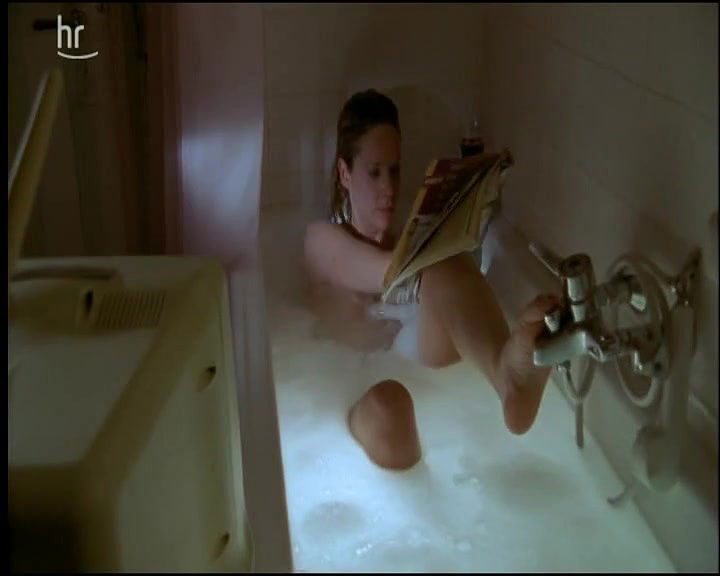 Ann Kathrin Kramer – Allein unter M