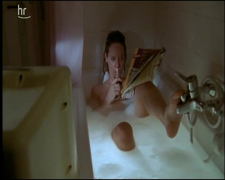 Ann Kathrin Kramer – Allein unter M