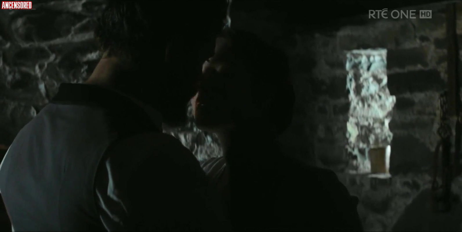 ann skelly – death and nightingales