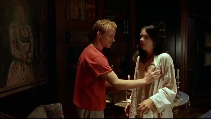 Anna Faris – Scary Movie 2