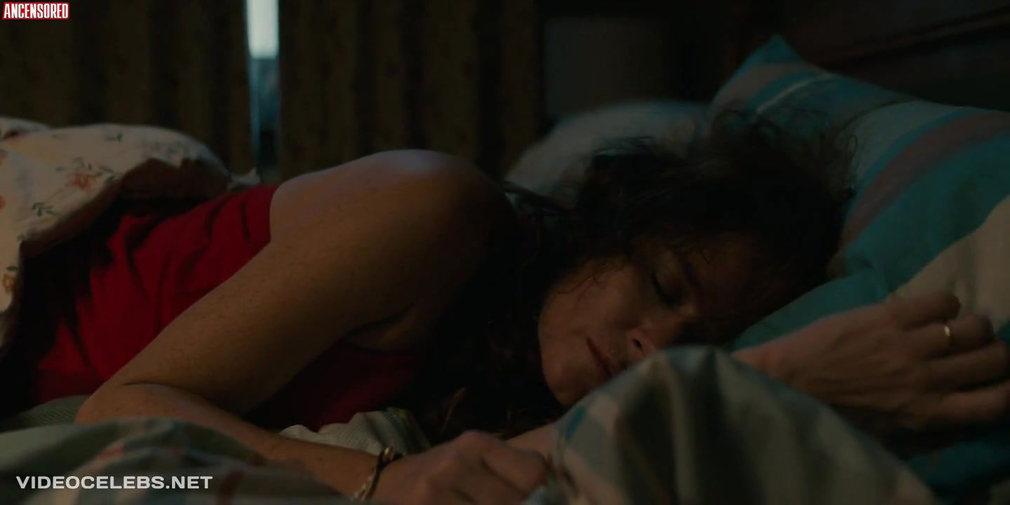 Anna Friel – deep water