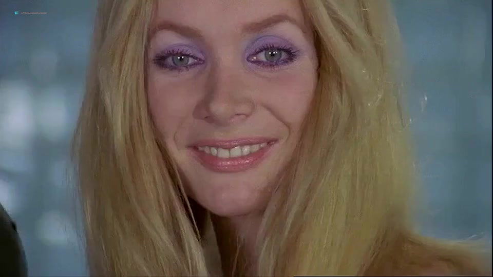 Anna Gael – Take Me Love Me